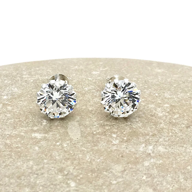 Lightweight Stud Earrings for All Day -Sterling Silver Diamond Multi Prong 7mm Solitaire Sparkle Stud Earrings