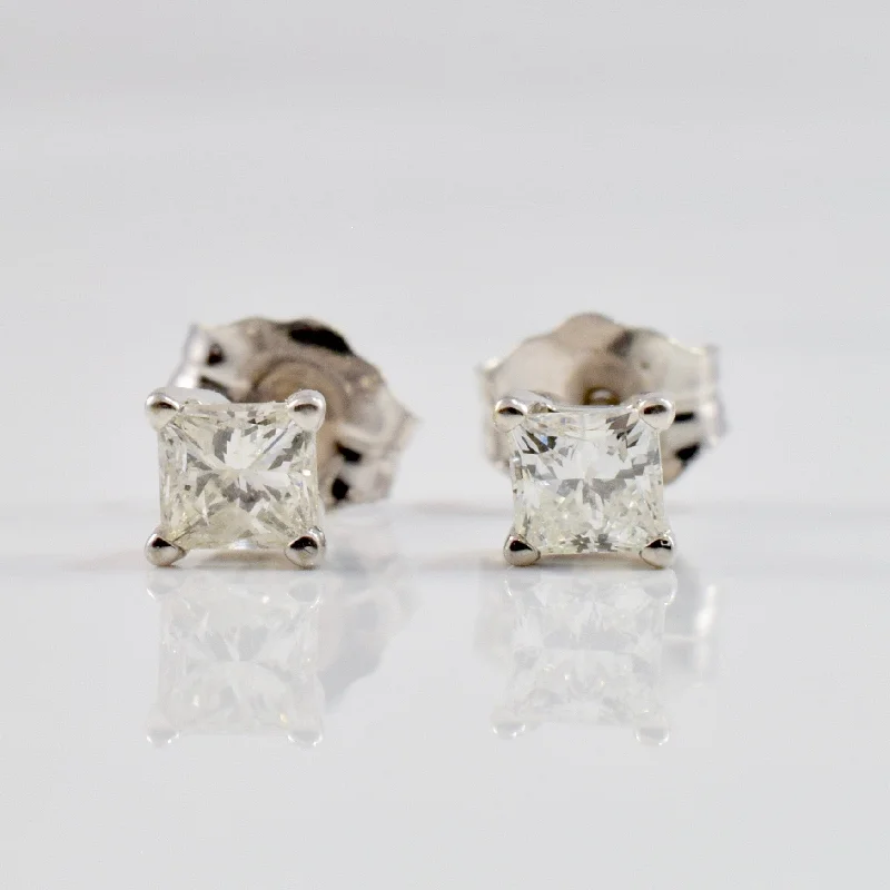 Stud Earrings with Floral Motifs -Princess Diamond Stud Earrings | 0.30 ctw |