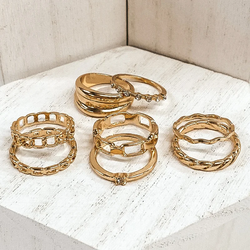 Rings with starburst topaz for radiant beauty -Set of 8 | Classic Chain and Crystal Ring Set in Gold Tone