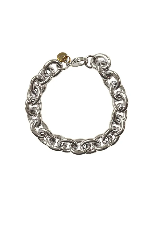 Classic bangle bracelets with clean lines for an elegant and versatile accessory-Chunky O Silver Chain Bracelet