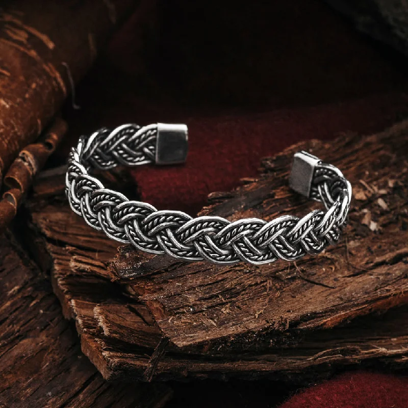 Best bangle bracelets with thin, delicate chains for an understated, sophisticated look-Knotwork Bracelet, Silver