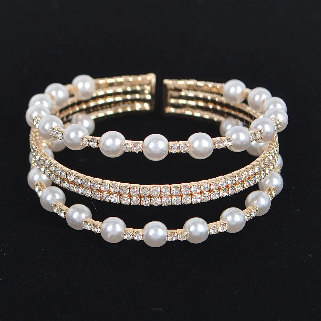 Bangle bracelets with polished marble inlays for a chic and trendy appearance-Pearl Rhinestones Bracelet