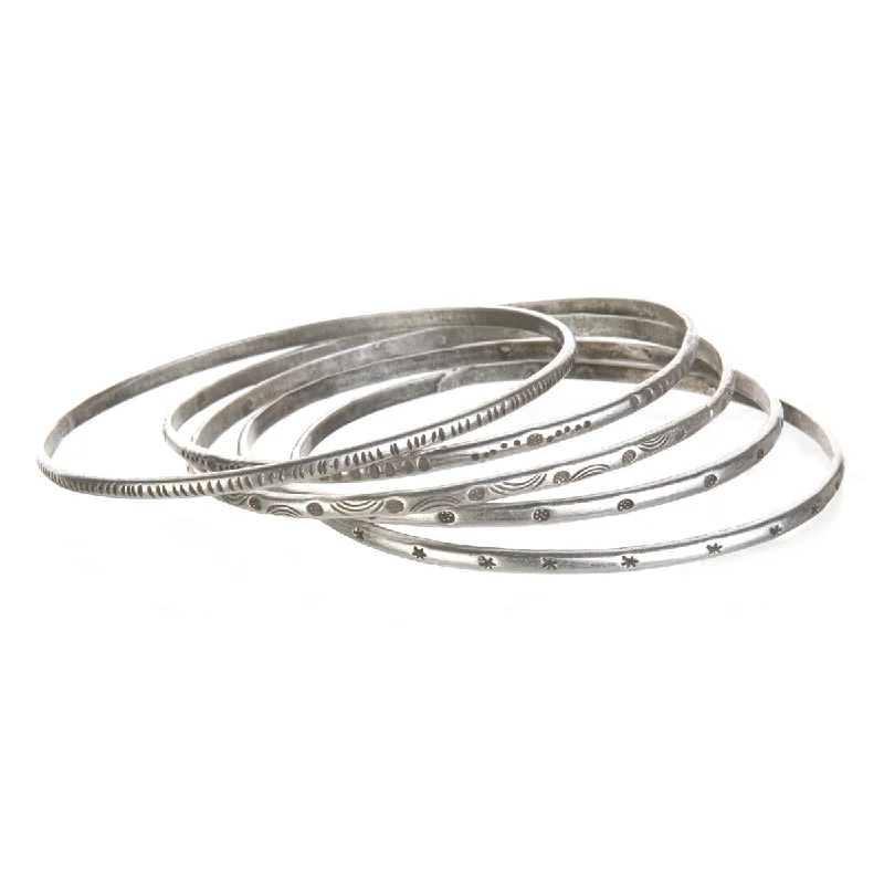 Best bangle bracelets with clear acrylic for a modern, transparent design-Silver Etched Bracelet Bangle - Melody